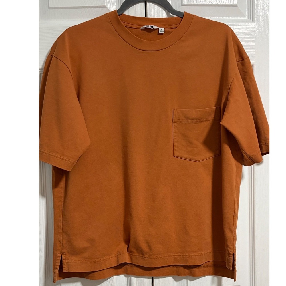 Uniqlo U Mens Crew Neck Short Sleeve Pocket T-Shirt Burnt Orange Rust Medium